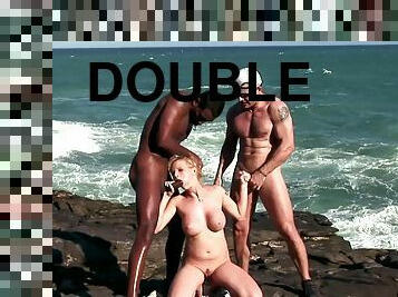 sex beach  Tarra White - threesome