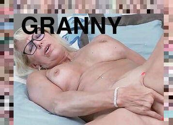 Wrinkled granny booty.