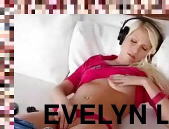 Evelyn lin