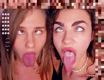 Stunning Lesbian French Kissing on Webcam