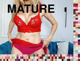 masturbarsi, amatoriali, maturi, mammine-mature, video-casalinghi, bionde, biancheria-intima