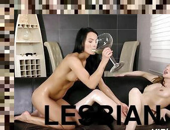 kencing, lesbian-lesbian, bintang-porno, fetish-benda-yang-dapat-meningkatkan-gairah-sex, berambut-cokelat