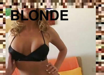 gros-nichons, ejaculation-sur-le-corps, ados, blonde