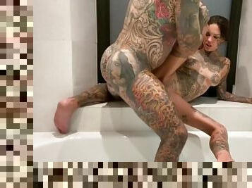 Tattooed hottie Lucy ZZZ fucked hard in the bathtub