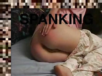 runkkaus-spanking