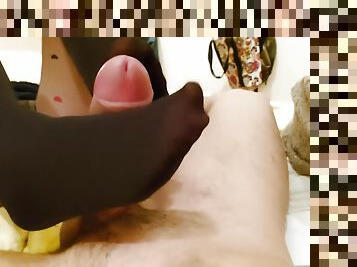 She Gives Me A Footjob With New Nylon Pantyhose Collant