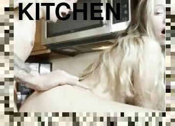 Blonde Teen gets f*cked in Kitchen