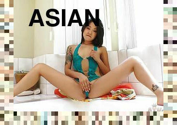 asiatic, paroasa, masturbare-masturbation, bunaciuni, auditie-casting, lenjerie, pizda, atata