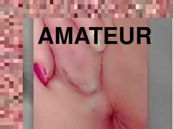 masturbacija, orgazam, amaterski, snimci, mame-koje-bih-jebao, prvi-put, kamera, sami, tetovaže