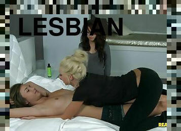 אסיאתי, אוננות, כוס-pussy, רזה, מציצה, לסבית-lesbian, קעקוע