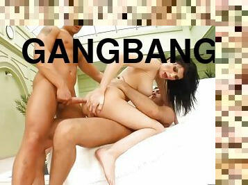 Roxy Pnther DP Gangbang