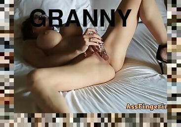 αλακία̍-masturbation, ρασιτεχνικό̍, ³ιαγιά̍-granny, solo