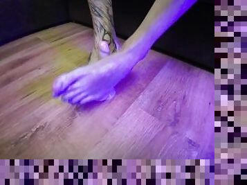 Dildo Footjob - first ever video!