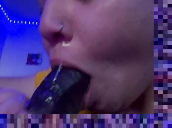 DSLexi enjoying BBC under the blue nut in her throat (SLOPPY)