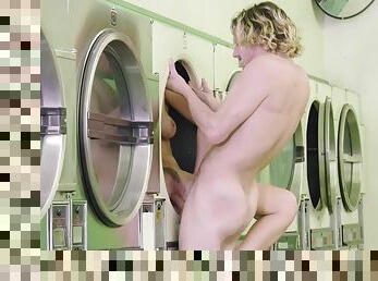 Mega hot fuck at the laundry with a random dude