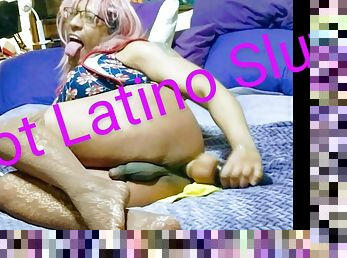 Hot Latino Slut Twerking and Playing with Dildo