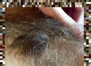 Closeup big clit hairy pussy 