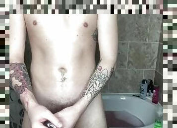 kylpy, masturbaatio, amatööri, lelu, gay, runkkaus, nuori-18, mälli, britti, soolo