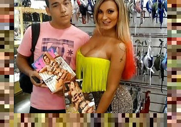 Andressa Urach miss bumbum