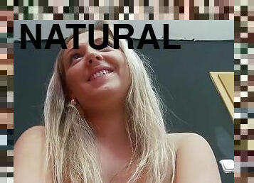 KS Natural Busty with a beauty face gives a nice handjob