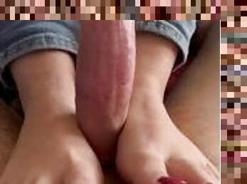 amatir, cumshot-keluarnya-sperma, penis-besar, handjob-seks-dengan-tangan-wanita-pada-penis-laki-laki, perancis, kaki, fetish-benda-yang-dapat-meningkatkan-gairah-sex, aktivitas-seksual-dengan-melibatkan-kaki-untuk-meningkatkan-gairah-sex, penis