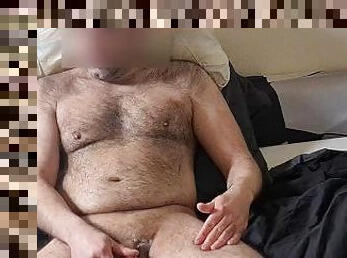 baba, kıllı, mastürbasyon-masturbation, fışkıran-su, üstüneyüzüne-boşalma, kocaman-yarak, irklararası, arap, türkçetürk, mastürbasyon