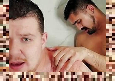 baignade, amateur, anal, ejaculation-sur-le-corps, énorme-bite, gay, maison, couple, joufflue, point-de-vue