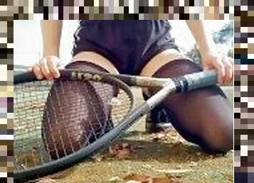 Little egirl teen Bella makes herself cum in a public tennis ???? court