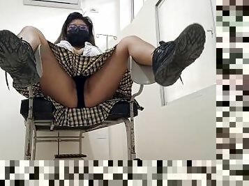 struggling student!! the gynecological exam with open legs and masturbation