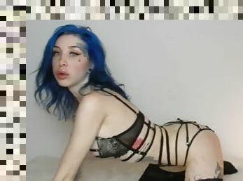 Blue Bimbo Fuckmeat