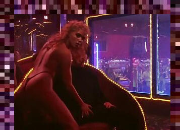 LAPDANCE IN SHOWGIRLS