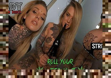 Roll Your Weed On It - StripzVR