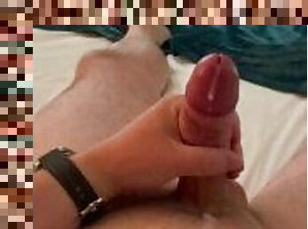 Masturbating alone in the hotel. I came a lot! ????