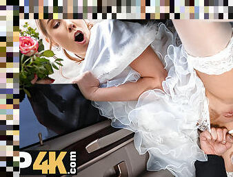 VIP4K. Bride in stocking banged on the way to wedding ceremony