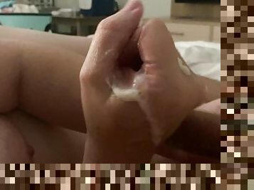 Getting jerked off at a hotel and I cum twice.