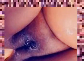 mastubasi, orgasme, vagina-pussy, amatir, dewasa, berkulit-hitam, mainan, wanita-gemuk-yang-cantik, seorang-diri