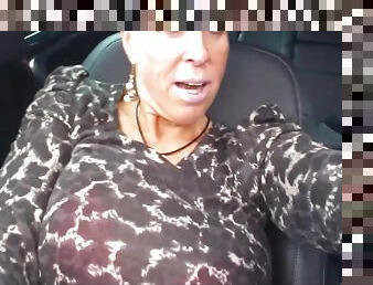 Beim Autofahren Mit Dem Dildo Bearbeitet Milf Real Orgasm