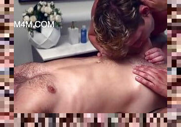 Twink couple get sensual massage with happy ending, double oral rim