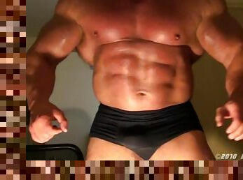 A real bodybuilder! 3