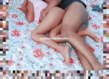 Sri lankan Morning sex with beautiful step sister - ???? ???? ???????? ??? ???????