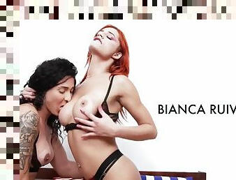 gros-nichons, anal, fellation, ejaculation-sur-le-corps, énorme-bite, hardcore, latina, branlette, doigtage, rousse