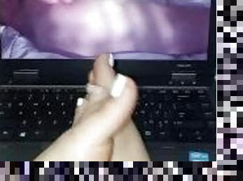 I love watching porn and masturbating my feet