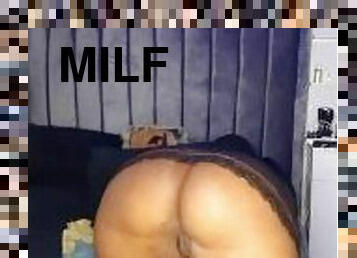 Thick Sexy Milf Sensual Solo Masturbation