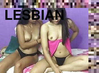 payudara-besar, lesbian-lesbian, mainan, permainan-jari, pacar-perempuan, tidak-biasa, payudara, bokong, kecil-mungil, kasar